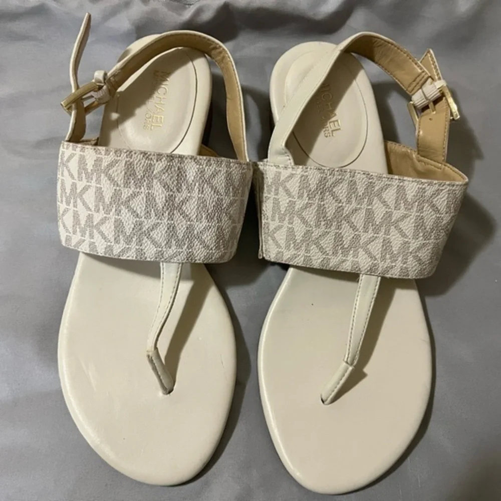 Michael Kors Women's Cream Sandals